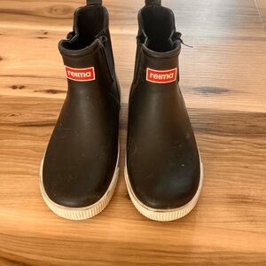 Black Kids Rain Shoes